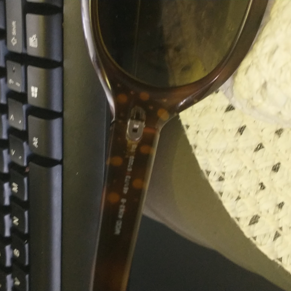 Versace Shades! - Picture 2 of 8